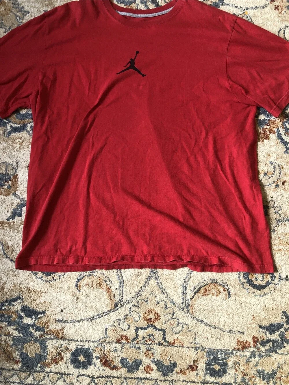 Vintage Air Jordan Center Logo Mens Red And Black Graphic Tee Shirt Size XXL